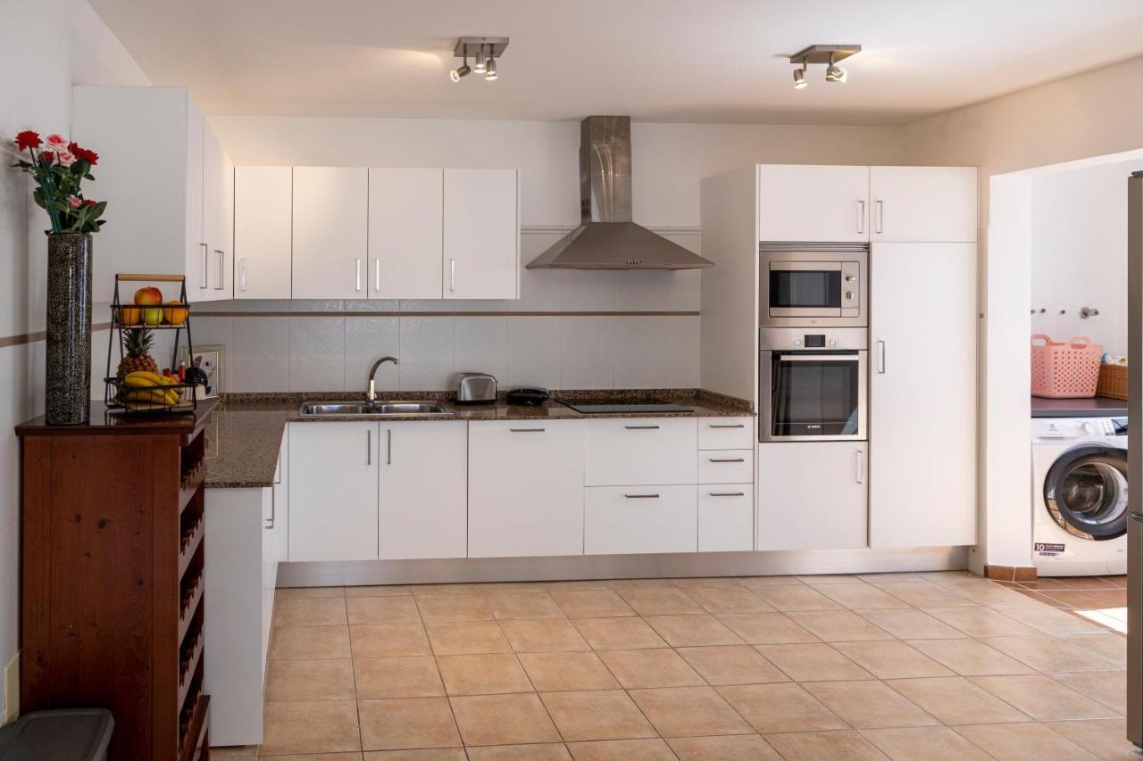 Ideal For Family Holidays, Near And Golf- Casa